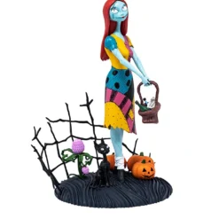 Nightmare Before Christmas Sally Sammelfigur 17cm -Grusel Kostuem Welt nightmare before christmas sally figur mit schwarzer katze und kuerbissen jack und sally fanartikel nightmare before christmas fanartikel online shoppen 53760 1